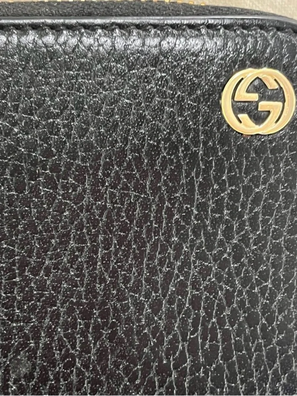 BLACK GUCCI GG
MARMONT ZIP AROUND
WALLET - Picture 3 of 9